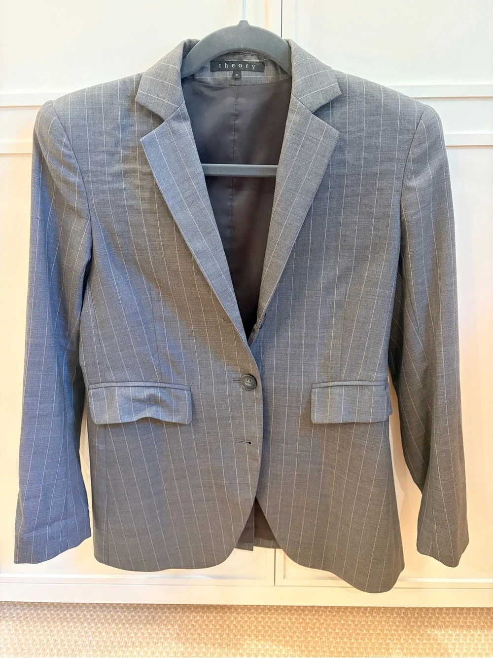Theory tailored pinstripe